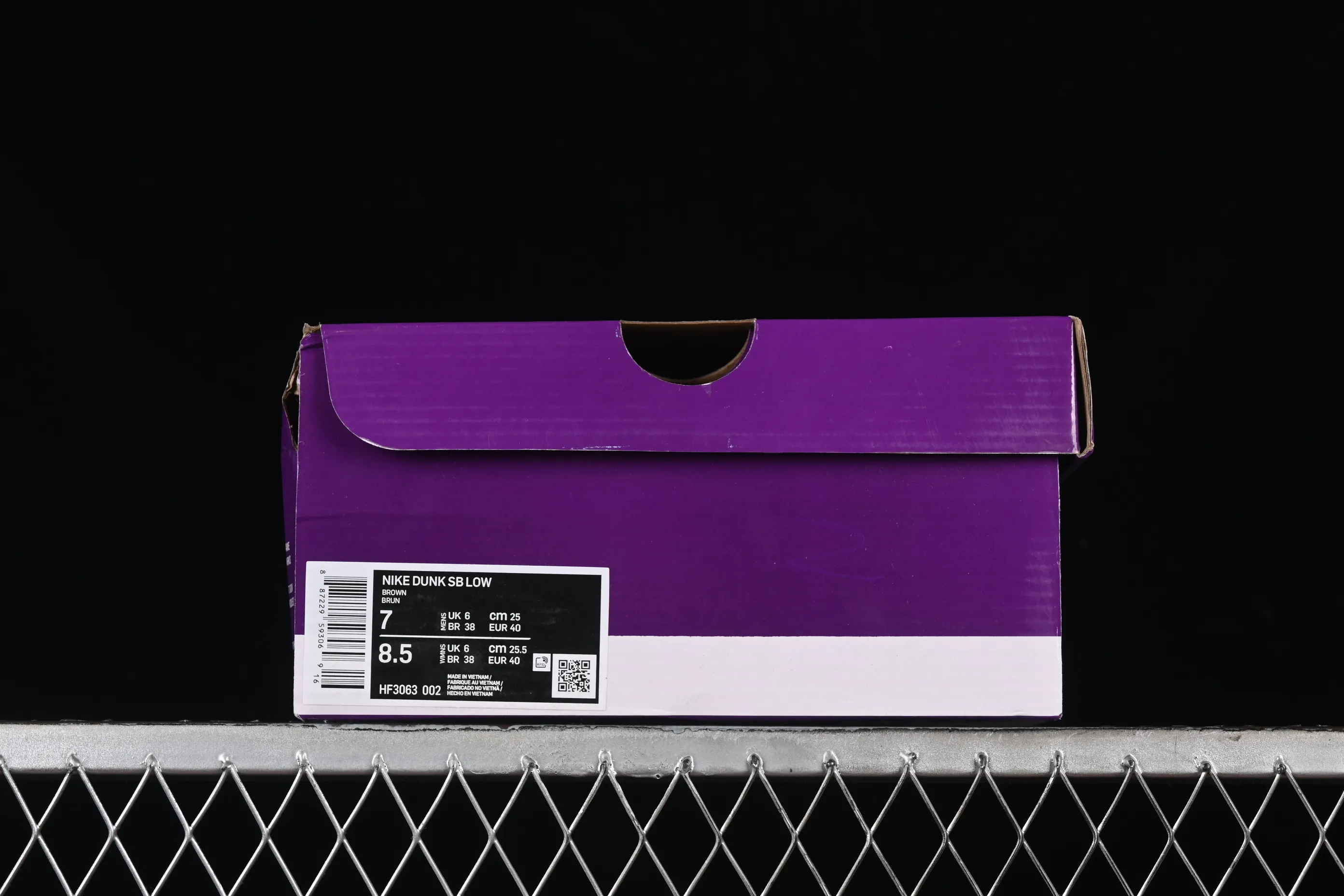 All Categories Nk SB Dunk Series Nk SB Dunk Low Low-top sneakers Nk SB Dunk Low "Light Carbon/Monarch" Maillard style low-top casual sneakers HF3063-002